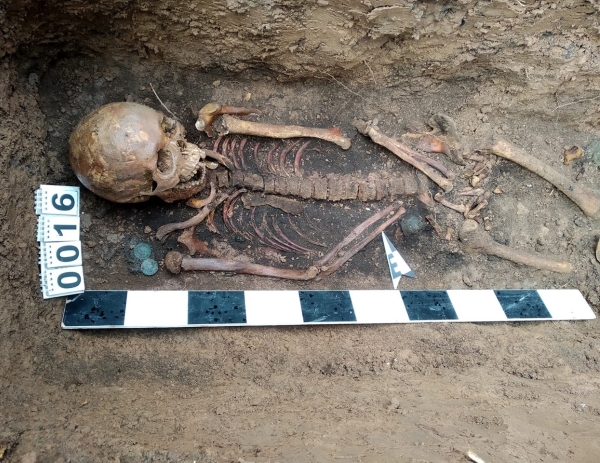 5 фото спасательных археологических работ на Шарканском могильнике в Удмуртии