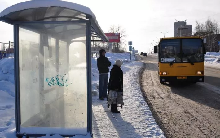 Глава Удмуртии вновь поручил разобраться с проблемой частоты рейсов автобусов в Ижевске