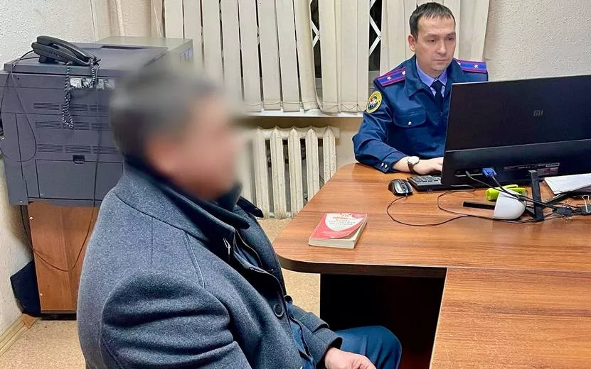 Начальника подразделения задержали в Ижевске за получение взятки